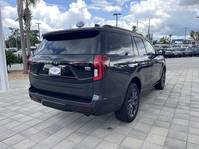 new 2025 Ford Expedition car, priced at $90,930