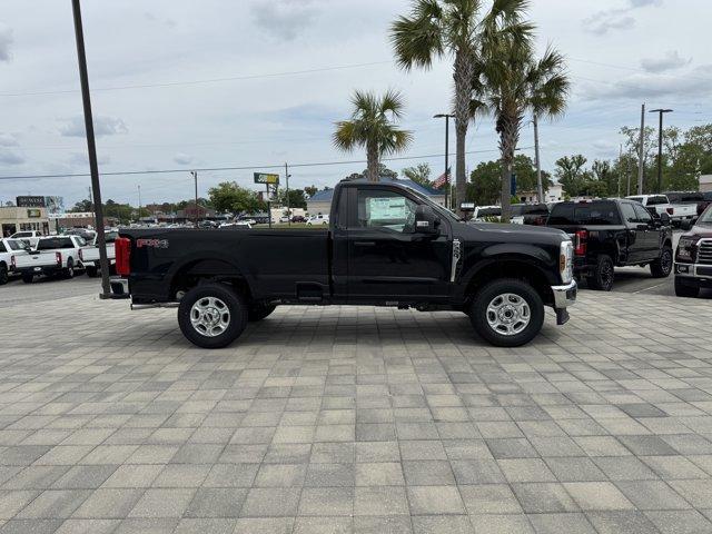 new 2025 Ford F-350 car, priced at $57,325
