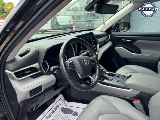 used 2021 Toyota Highlander car, priced at $33,900
