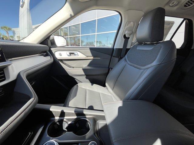 new 2025 Ford Explorer car, priced at $47,075