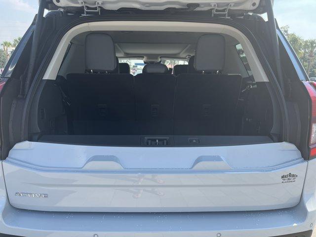 new 2025 Ford Expedition car, priced at $68,930