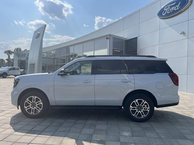 new 2025 Ford Expedition car, priced at $68,930