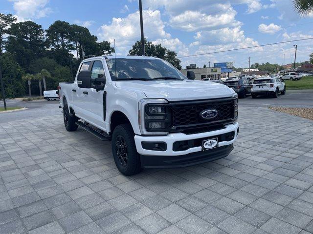 new 2024 Ford F-250 car, priced at $58,595