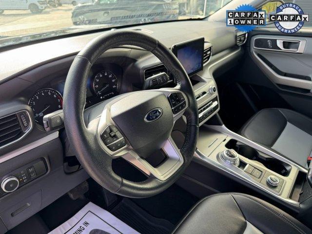 used 2023 Ford Explorer car