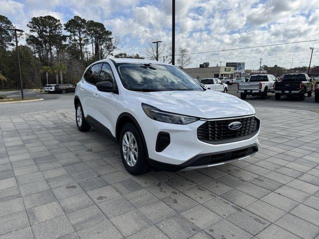 new 2025 Ford Escape car, priced at $29,631