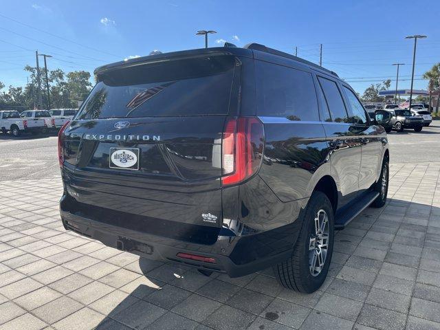 new 2025 Ford Expedition car, priced at $69,640