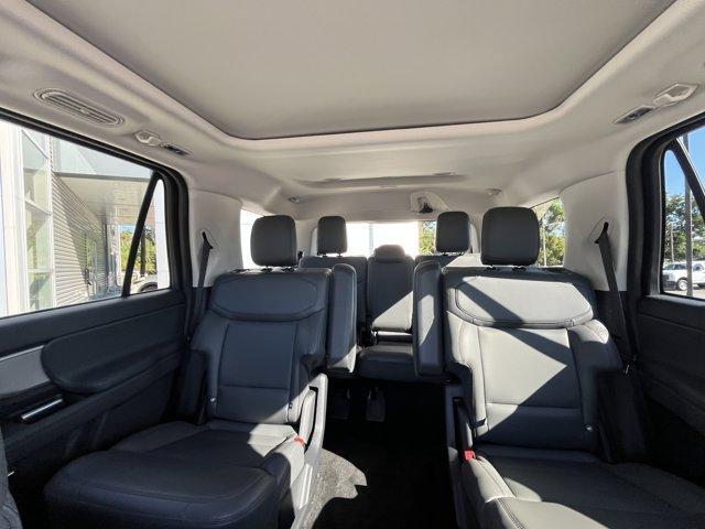new 2025 Ford Expedition car, priced at $69,640