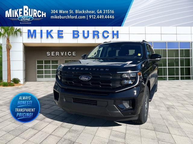 new 2025 Ford Expedition car, priced at $69,640