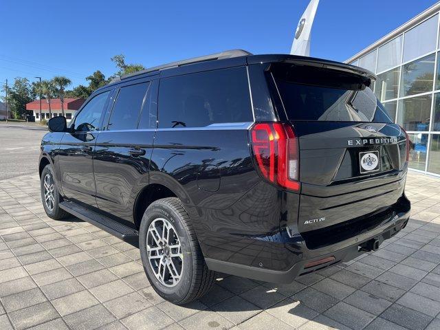 new 2025 Ford Expedition car, priced at $69,640