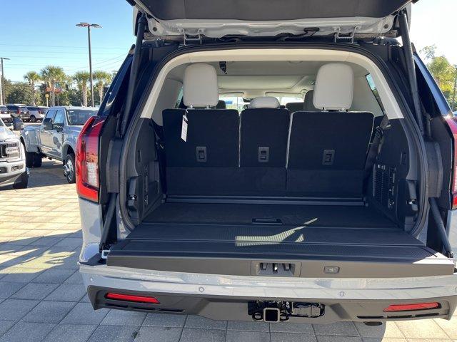 new 2025 Ford Expedition car, priced at $74,890
