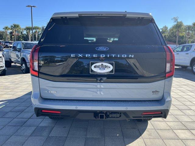 new 2025 Ford Expedition car, priced at $74,890