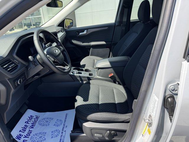 new 2025 Ford Escape car, priced at $35,015