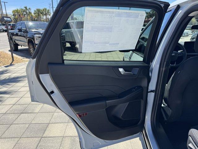 new 2025 Ford Escape car, priced at $35,015