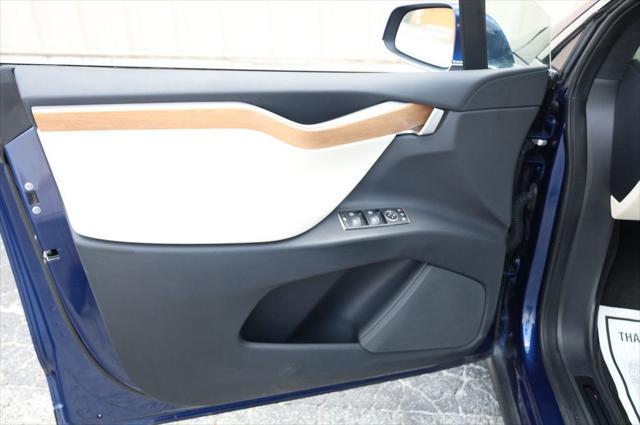 used 2020 Tesla Model X car, priced at $29,997