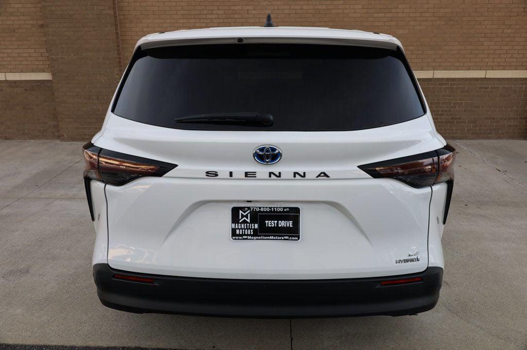 used 2023 Toyota Sienna car, priced at $38,497