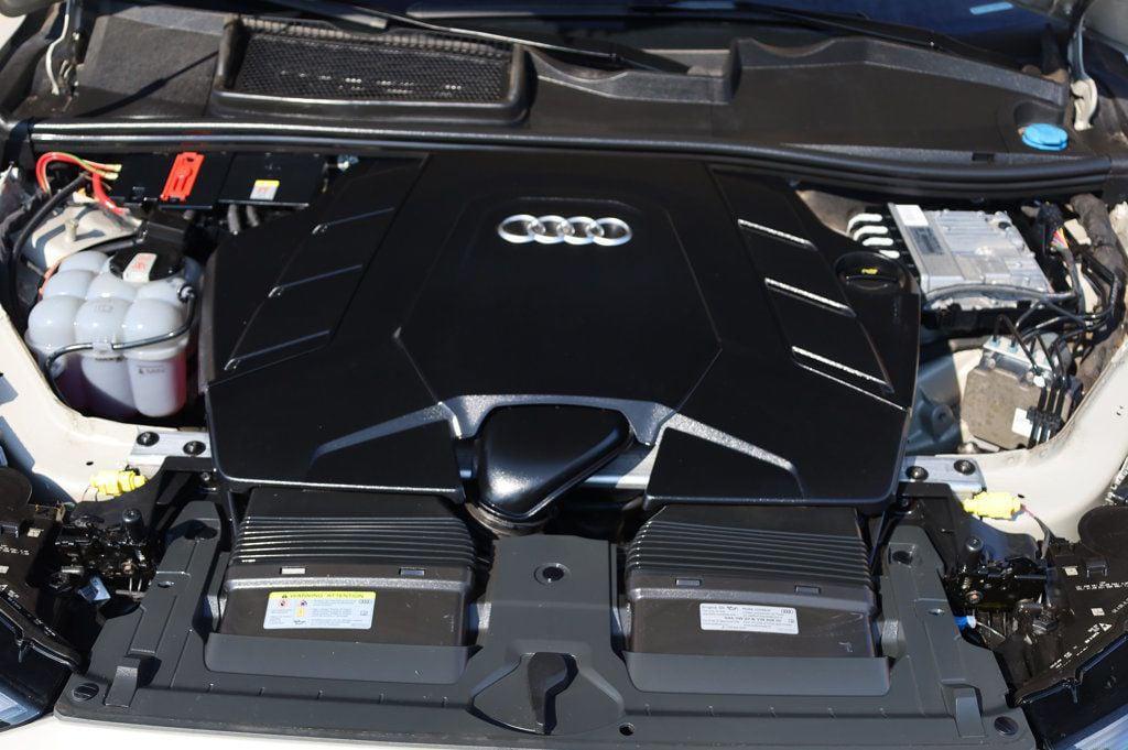 used 2022 Audi Q7 car, priced at $29,997