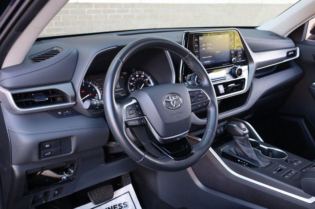 used 2021 Toyota Highlander car, priced at $28,847