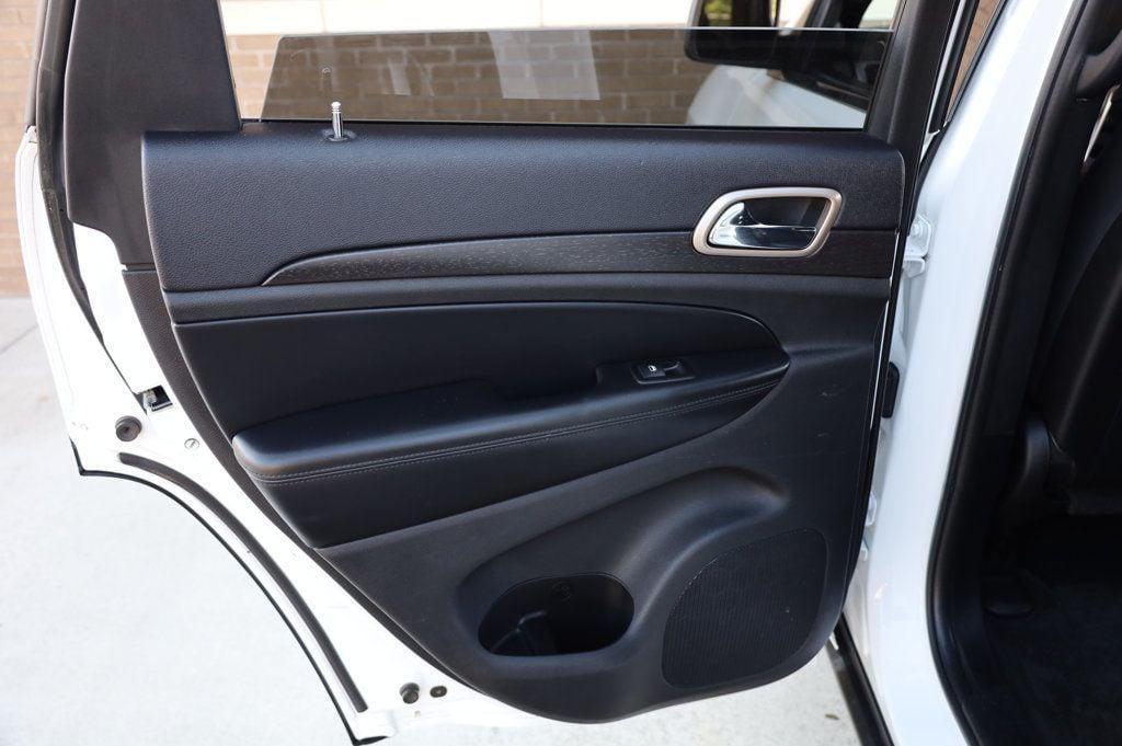 used 2016 Jeep Grand Cherokee car, priced at $15,997