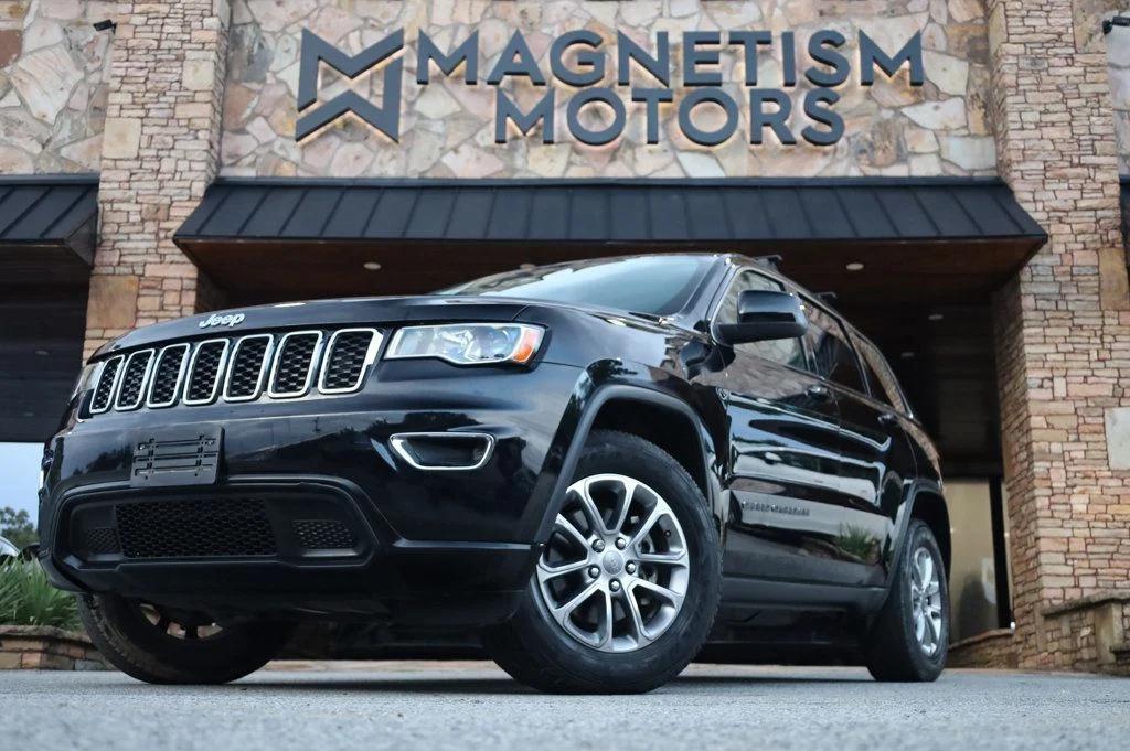 used 2017 Jeep Grand Cherokee car, priced at $12,497