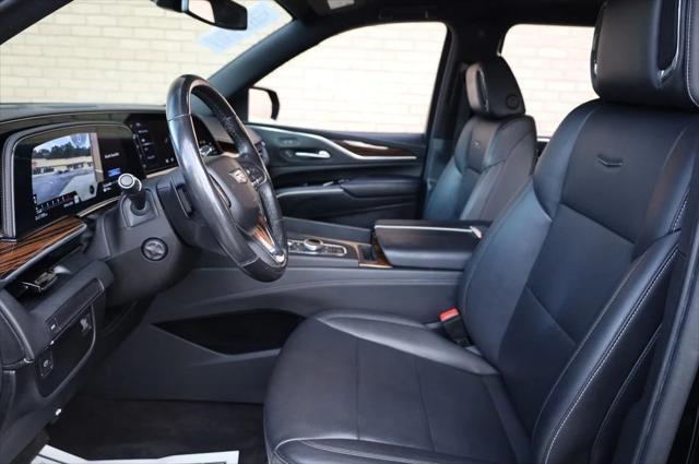 used 2022 Cadillac Escalade ESV car, priced at $54,997