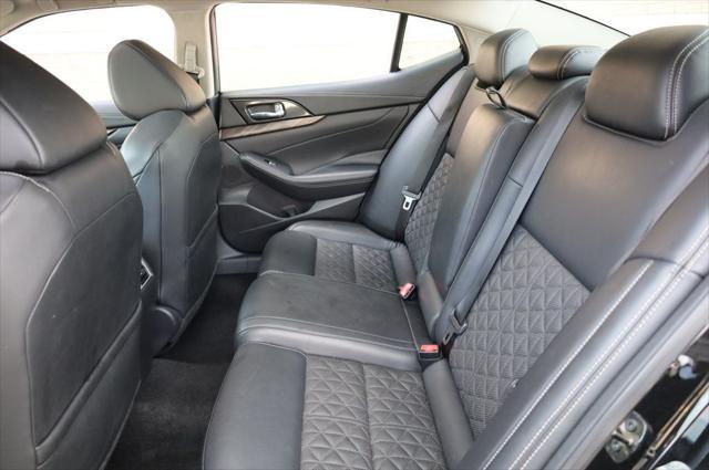 used 2017 Nissan Maxima car, priced at $19,397