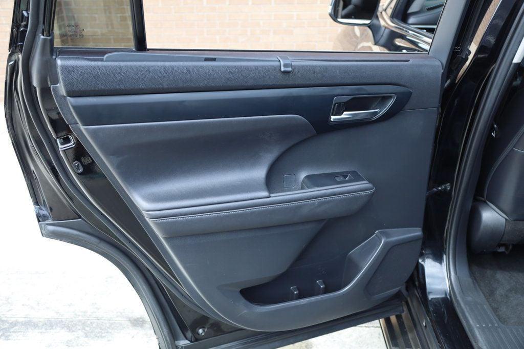 used 2020 Toyota Highlander car, priced at $29,497