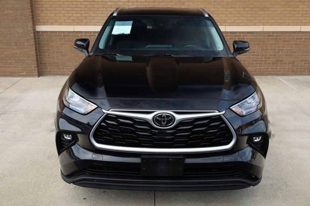used 2020 Toyota Highlander car, priced at $29,497