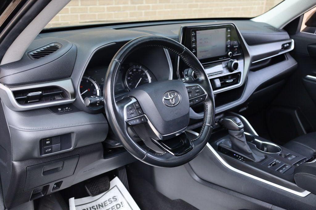 used 2020 Toyota Highlander car, priced at $29,497