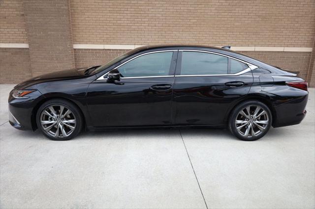 used 2019 Lexus ES 350 car, priced at $23,997