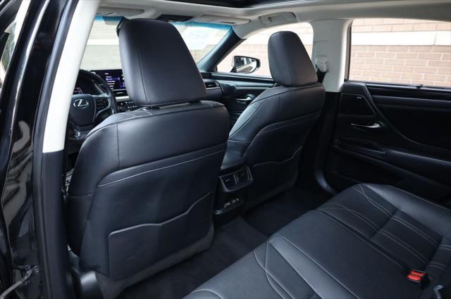 used 2019 Lexus ES 350 car, priced at $23,997