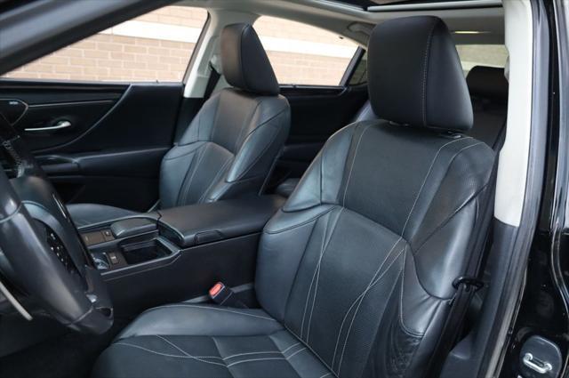 used 2019 Lexus ES 350 car, priced at $23,997