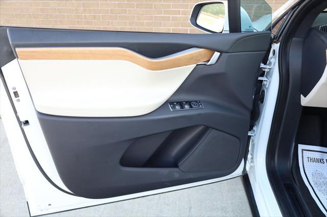 used 2020 Tesla Model X car, priced at $33,997