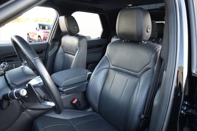 used 2018 Land Rover Discovery car, priced at $17,997