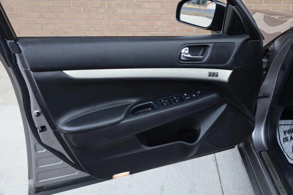used 2008 INFINITI G35 car, priced at $6,997