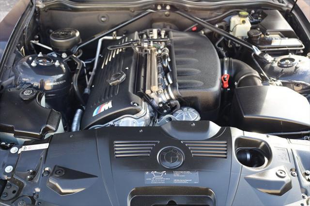 used 2007 BMW M car, priced at $23,597