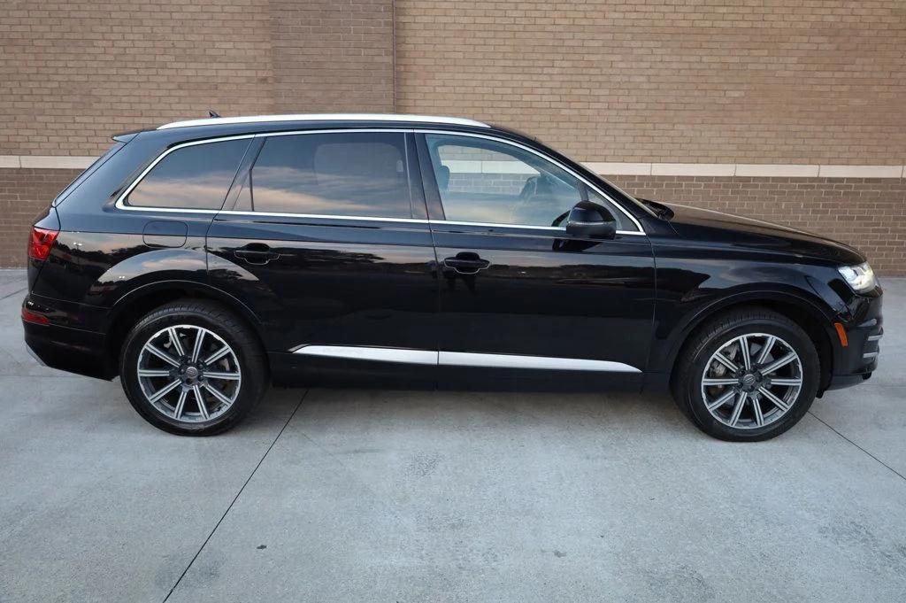 used 2017 Audi Q7 car, priced at $13,497