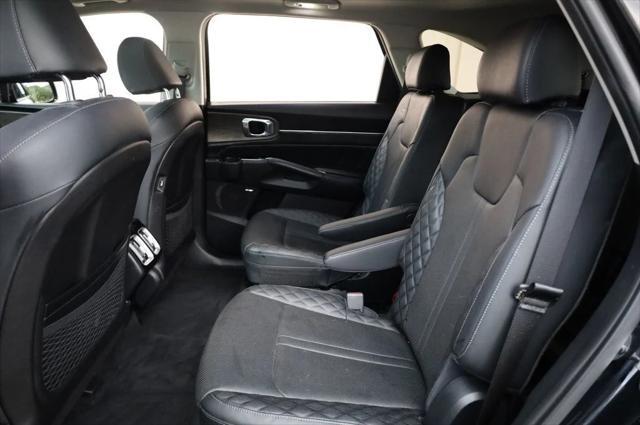 used 2021 Kia Sorento car, priced at $23,997