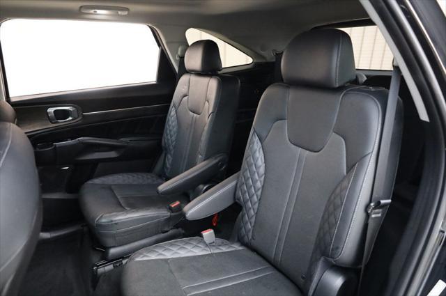 used 2021 Kia Sorento car, priced at $21,997