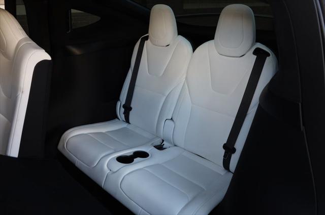 used 2021 Tesla Model X car, priced at $35,997