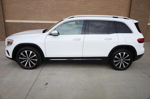 used 2021 Mercedes-Benz GLB 250 car, priced at $24,297