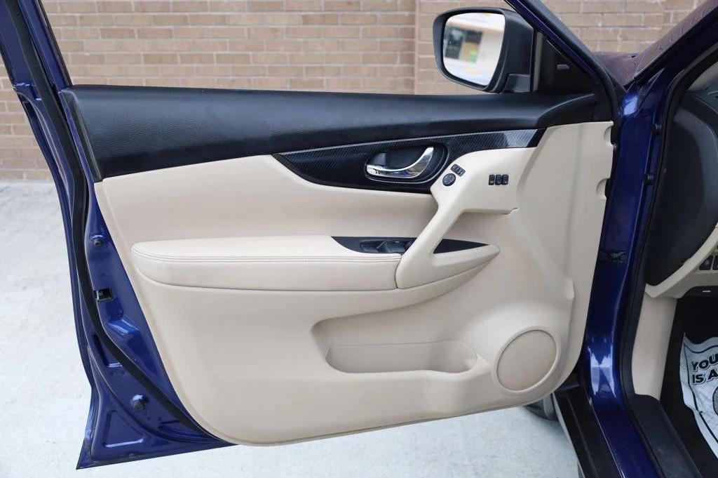 used 2018 Nissan Rogue car, priced at $12,997