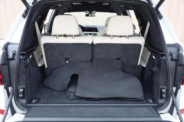 used 2021 BMW X7 car, priced at $38,997