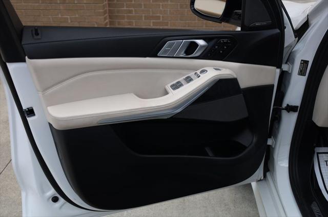 used 2021 BMW X7 car, priced at $38,447