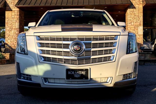 used 2015 Cadillac Escalade ESV car, priced at $20,997