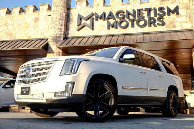 used 2015 Cadillac Escalade ESV car, priced at $20,997