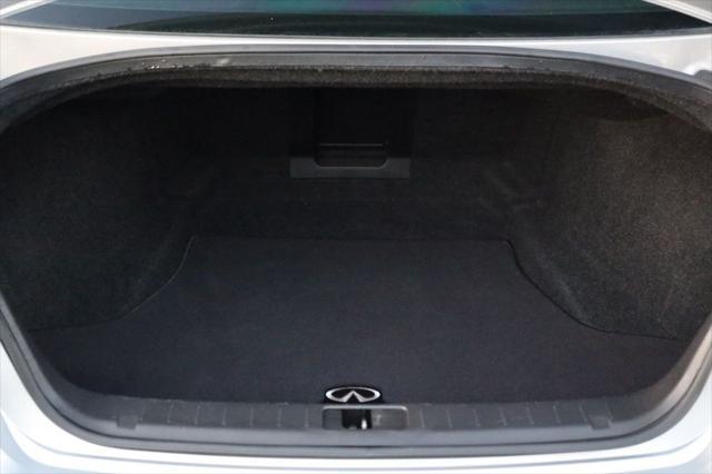 used 2015 INFINITI Q70 car, priced at $17,997