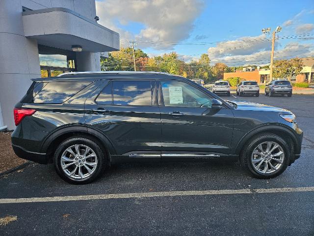 used 2022 Ford Explorer car