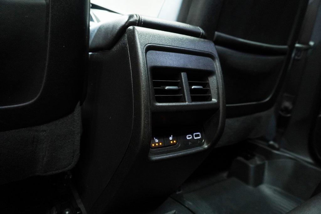 used 2021 Cadillac XT4 car, priced at $21,990