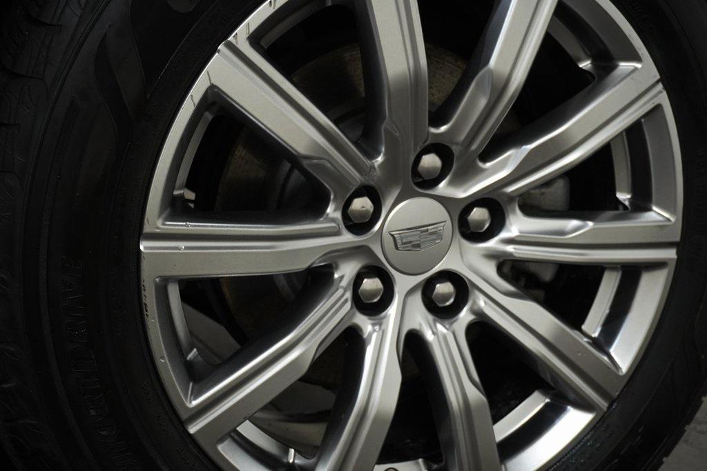 used 2021 Cadillac XT4 car, priced at $21,990