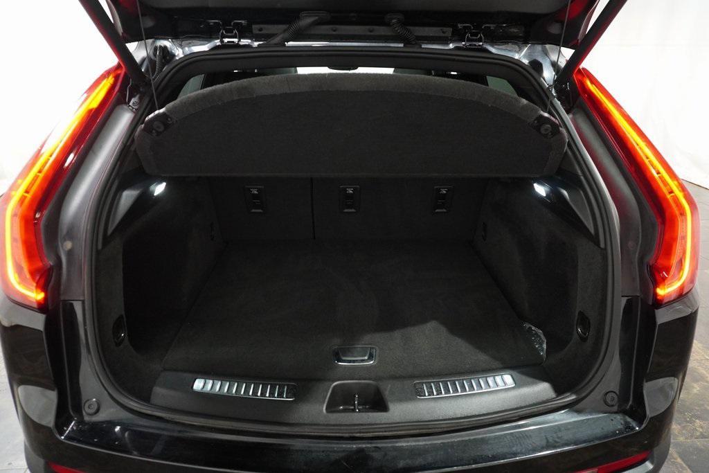 used 2021 Cadillac XT4 car, priced at $21,990